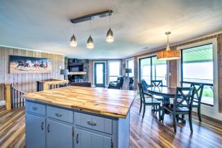 Mtn Treehouse with Fire Pit, Breathtaking Views - Waynesville - 4