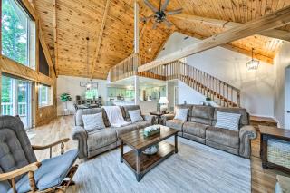 Huge Blairsville Cabin Game Room and Mtn View! - Blairsville - 5
