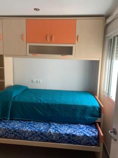 Apartamento con garaje en Paseo Marítimo de Barbate - Barbate - 2