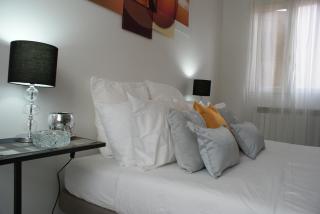 4-Tourist House Bologna-Studio - Self check-in - Bolonia - 9