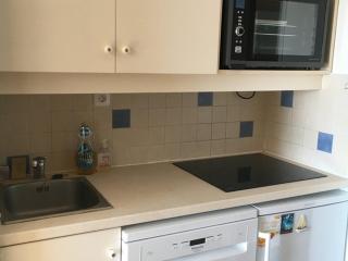 Duplex climatisé avec terrasse à Hyères, mer, parking - FR-1-335-150 - Hyères - 7