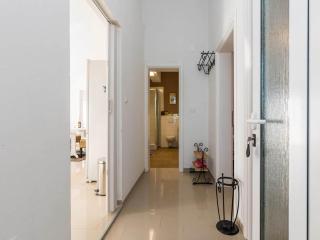 Apartment in Podlug with Balcony and Garden - Podlug - 1