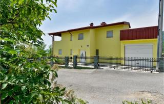 Pet Friendly Home In Zagreb - Dolje - 5