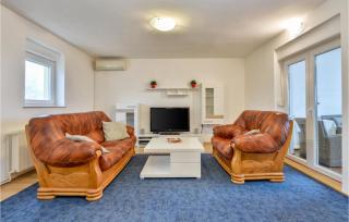 Pet Friendly Home In Zagreb - Dolje - 1