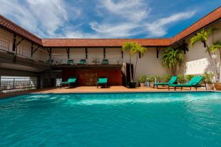 Pinnacle Lumpinee Park Hotel - 8