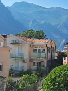 Apartments with sea view in Prcanj - Kotor (Cattaro) - 2