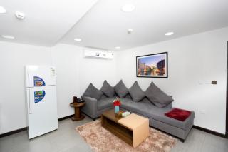 اطلالة الشرفة 1 للشقق المخدومة-Terrace View 1 - Khobar - 1