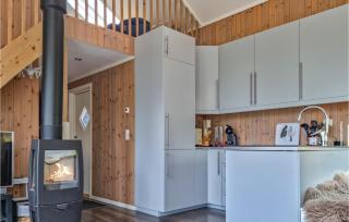3 Bedroom Nice Home In Mykland - Mykland - 6