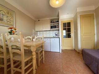 Studio familial 4 pers. avec piscine, tennis et parking – Les Issambres - FR-1-226-455 - Saint-Peïre-sur-Mer - 6