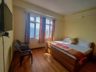 Radhe Krishna Home Stay Shimla - Shimla - 8