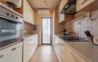 Cozy Home In Vrsi With Wifi - Vrsi - 4