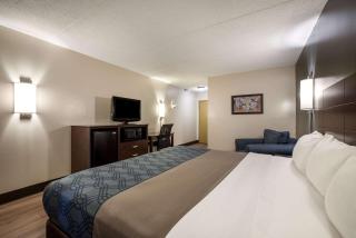 Econo Lodge Darien Lakes - Corfu - 3
