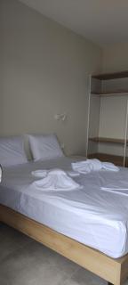 Mangata Seaside Hotel - Rovies - 5