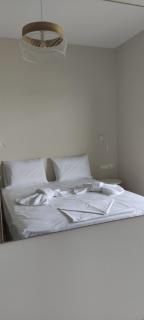 Mangata Seaside Hotel - Rovies - 4