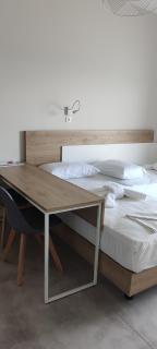 Mangata Seaside Hotel - Rovies - 3