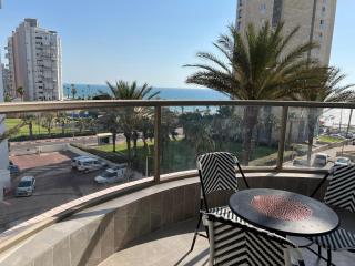Masarik Apartments - Bat Yam - 0