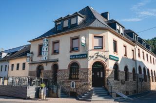 Hotel Fronhof Mettendorf - Mettendorf - 0