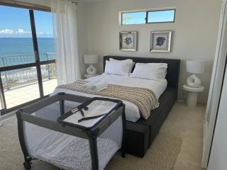 Beachfront Penthouse at The Entrance - The Entrance - 1