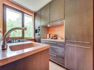 Charming two bedroom apartment - Self check in - 7