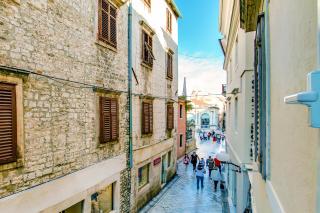 Divinity's - old town center - Zadar - 8