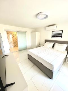 Brand New 2BD Apartment with Jacuzzi - Kustići - 1