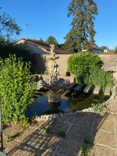 Maison spacieuse et accès indépendant au centre-ville de Tournus - Tournus - 2