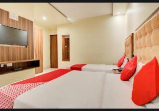 Hotel Emerald Near T2 International Airport Mumbai - Bombay - 4