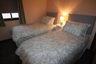 Ground Floor Apartment Twin King bed option Free off street parking - Broughton-in-Furness - 4