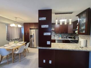 Lovely Condo 2 Bedrooms, 2 bathrooms, free 1 Parking at Waikiki Beach - Honolulu - 7