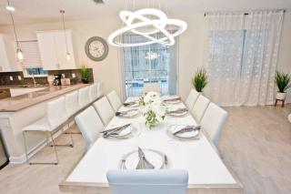 Storey Lake 7 Bedroom With Extra Large Bedrooms! home - Kissimmee - 3