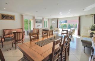 5 Bedroom Pet Friendly Home In Frejus - Fréjus - 9