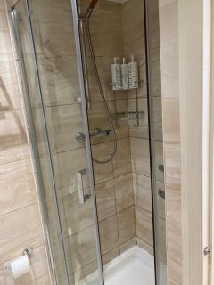 Stunning 2 bed flat in Ladbroke Grove - 2