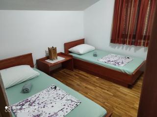 Apartman JURE - 7