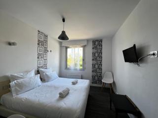 Hotel Les Montois - Céaux - 2