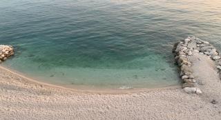 Luxurious Four Bedroom Beach Penthouse - Podstrana - 3