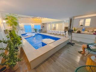 Penthouse 86 - Pool Private - In the HEART HCM - 8