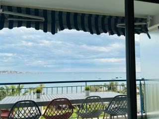 Bandol Appartement Luxe vue mer époustouflante en face des plages - 2