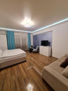 Matic White Tower - 2