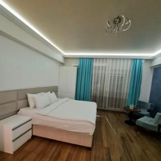 Matic White Tower - 1
