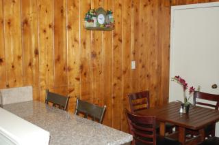 El Rancho Motel - 4