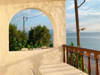 A Place of Philoxenia - Aíyira - 9
