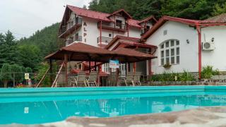 Pensiunea Alpin - 0