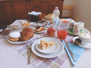 BeeLiving Room&Breakfast - 2
