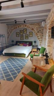 Kotor Town's Edge , stunning open plan studio - Kotor (Cattaro) - 2