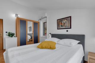 Guest House Lazeta - Duće - 1