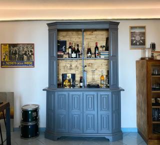 Black Market Hotel - Isquia - 5