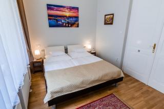 Anabelle Bed and Budapest - 6