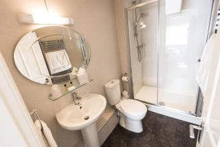 Lion Hotel - Worksop - 8