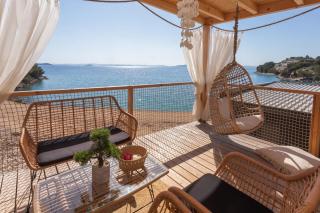 Mara's Coast - Dalia - Drage - 1