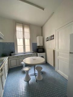 Nice Apt With Balcony In The Heart Of Nantes! - 8